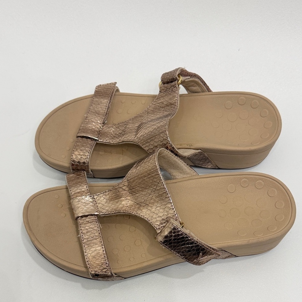 Vionic Ellie platform slide sandals rose gold metallic snakeskin size 7